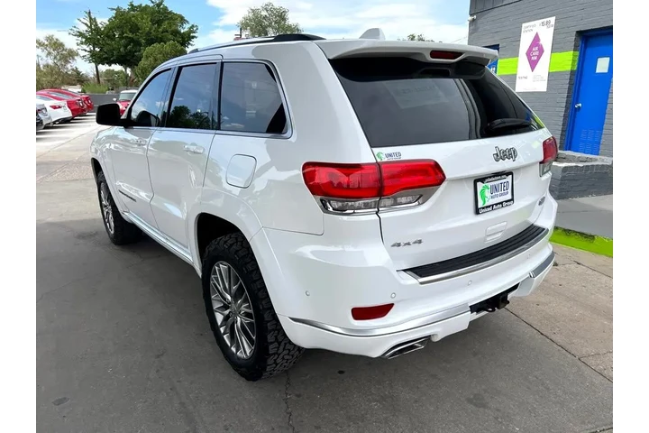 2017 Grand Cherokee Summit 4WD image 7