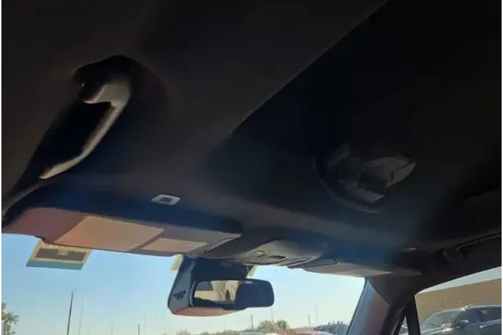 $13555 : Jeep Renegade 2019 4x4 Latit image 5