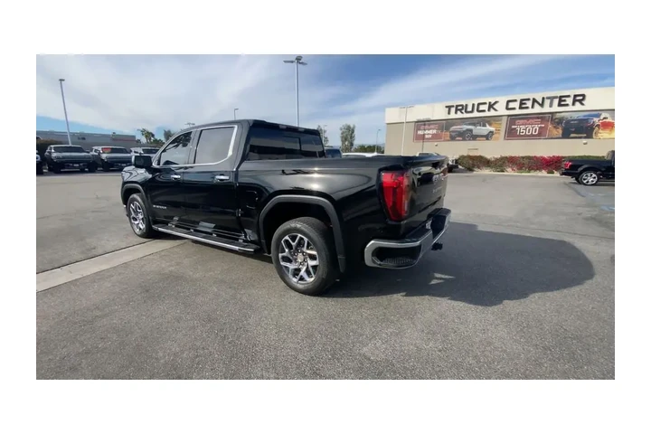 $44500 : 2023 Sierra 1500 image 6