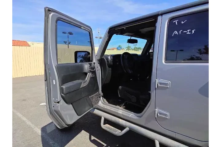 $15184 : Jeep Wrangler JK Unlimited 2 image 8