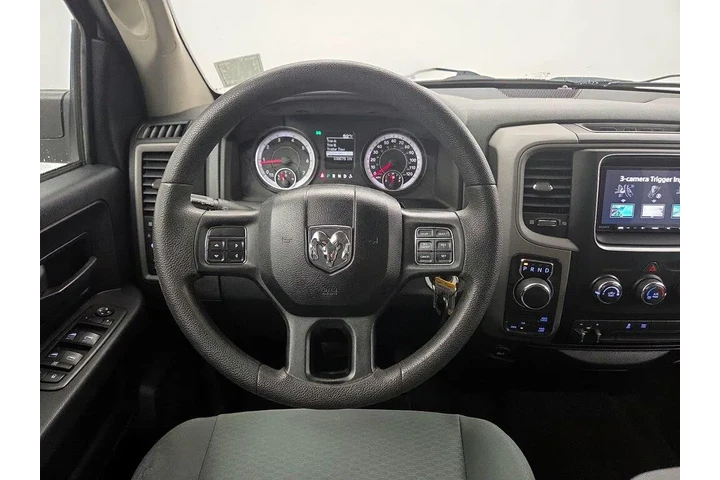 $20998 : Ram 1500 2016 4x4 Express 4d image 10