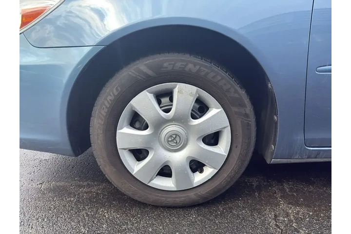 $8995 : Toyota Camry 2004 SE 4dr Sed image 10