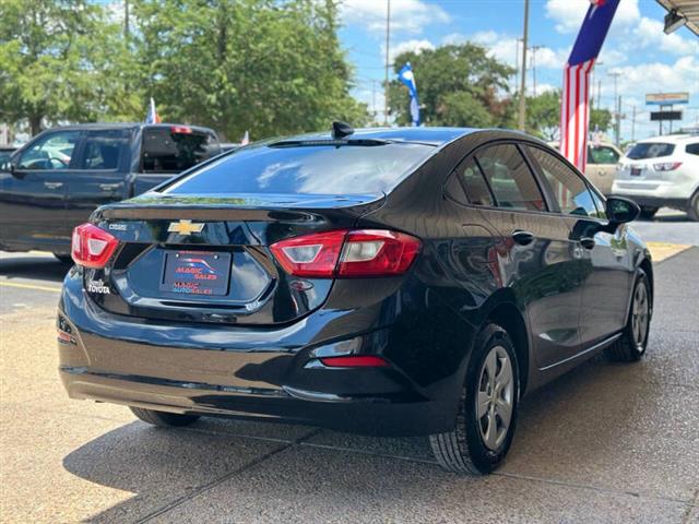 $15999 : 2018 Cruze LS Auto image 9