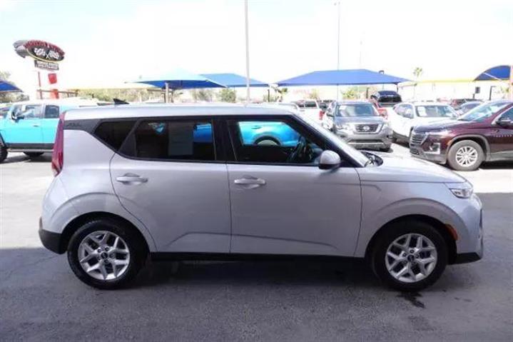 $21995 : Pre-Owned 2020 Soul S Wagon 4D image 5