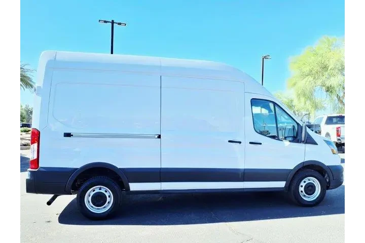 $39988 : Ford Transit 2023 250 3dr LW image 7