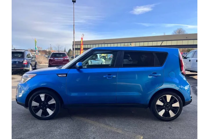$8850 : 2016 Soul + image 4