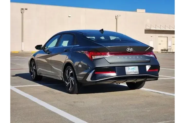 $22969 : Hyundai ELANTRA 2025 Limited image 7