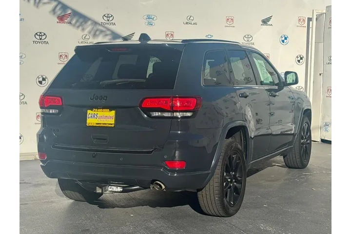 $18995 : 2018 Grand Cherokee Altitude image 3