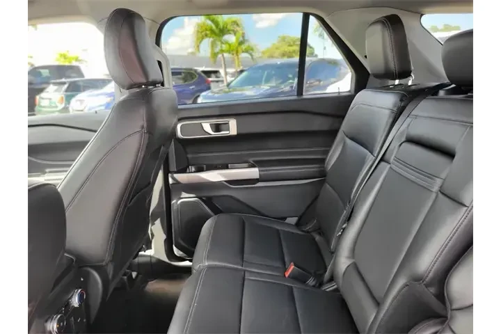 $25991 : Ford Explorer 2022 XLT 4dr S image 9