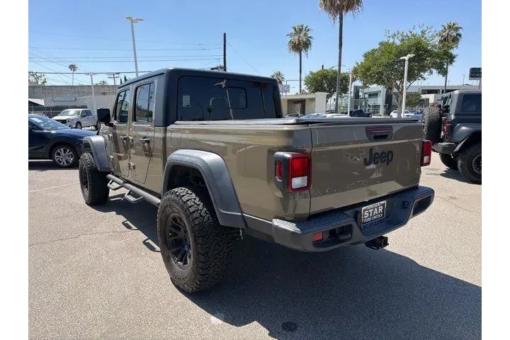 $29345 : Jeep Gladiator 2020 4x4 Spor image 5