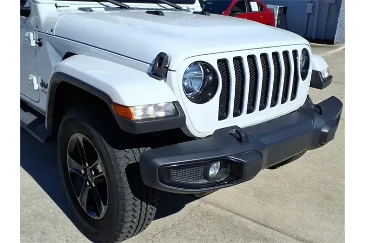 $31300 : Jeep Wrangler Unlimited 2021 image 9
