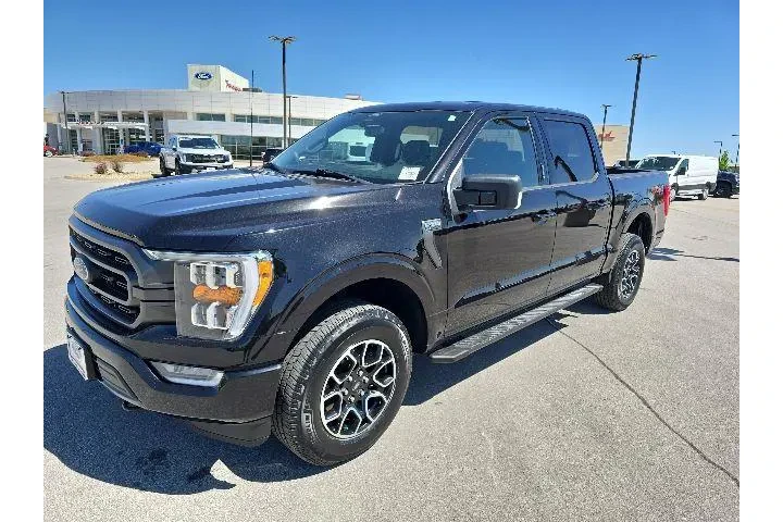 $31000 : Ford F-150 2022 4x4 Platinum image 1
