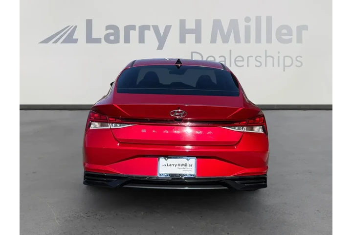 Hyundai ELANTRA 2021 SEL 4dr image 4