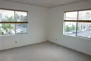 $1500 : Near-new kitchen w/SS thumbnail