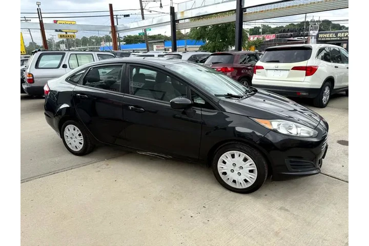 $4995 : 2014 Fiesta S Sedan image 9