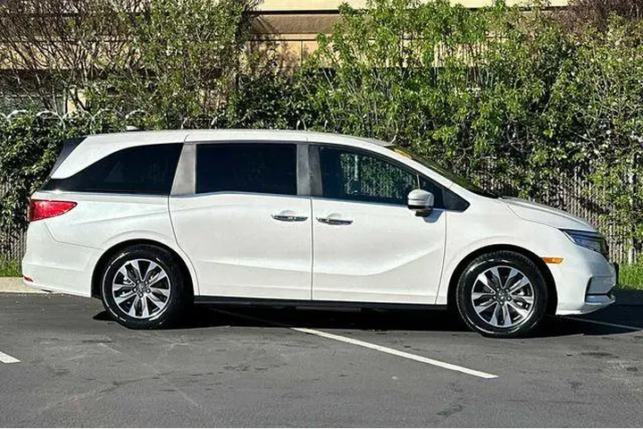 $35445 : Honda Odyssey 2023 EX-L 4dr image 7