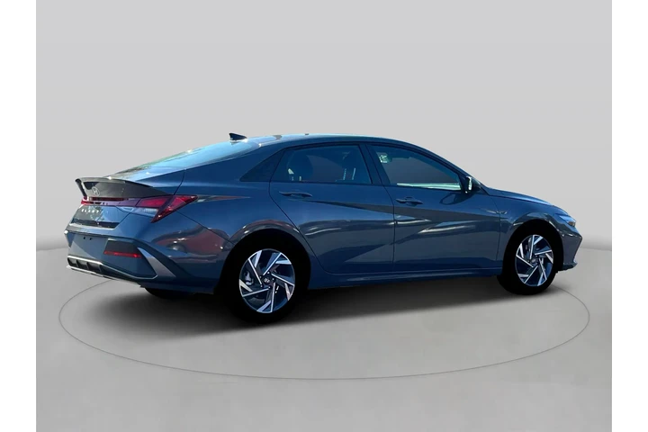 $17420 : Hyundai ELANTRA 2025 SEL Spo image 8