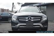 $15888 : 2016 GLC 4MATIC 4dr GLC 300 thumbnail