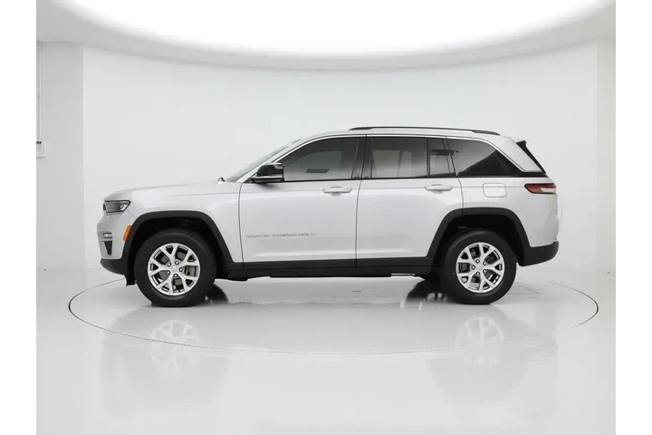 $27998 : Jeep Grand Cherokee 2022 4x4 image 3