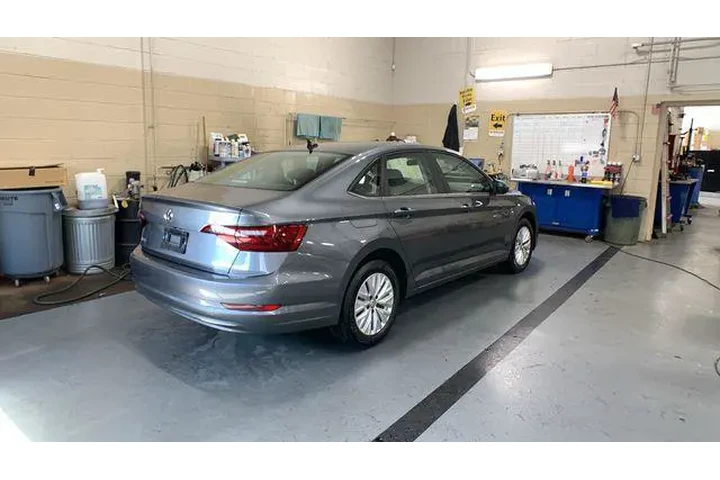 $17490 : Volkswagen Jetta 2020 S 4dr image 6