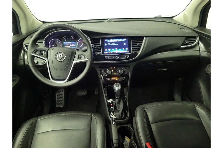 $18998 : Buick Encore 2018 Essence 4d image 9