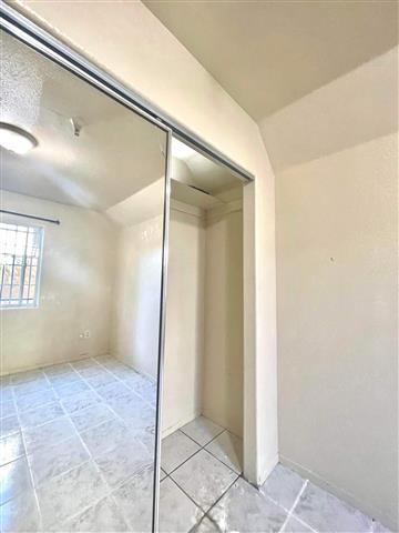 $750 : Habitación con baño privado LA image 4