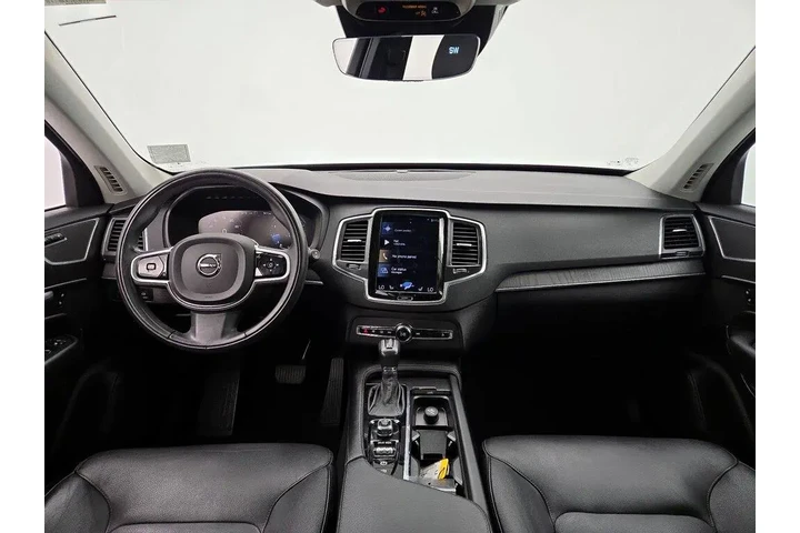 $31998 : Volvo XC90 2020 AWD T6 Momen image 9