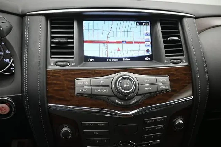 $21940 : Nissan Armada 2019 4x2 SV 4d image 4