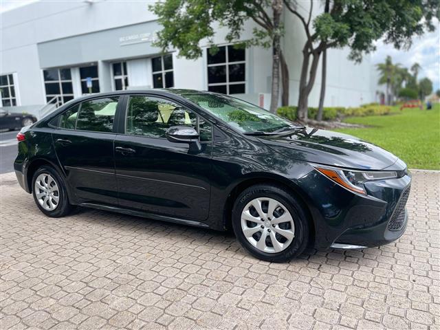 $12900 : 2021 Toyota Corolla LE image 7