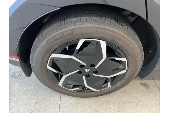 $20990 : Hyundai IONIQ 5 2022 AWD SE image 9