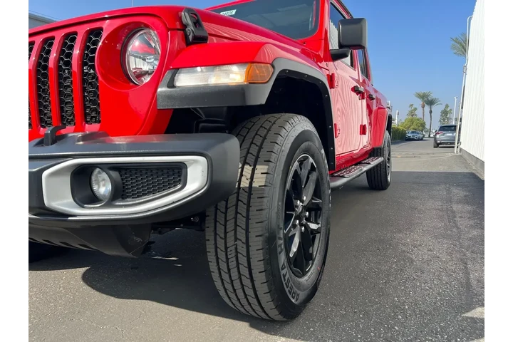 $29994 : Jeep Gladiator 2022 4x4 Spor image 8