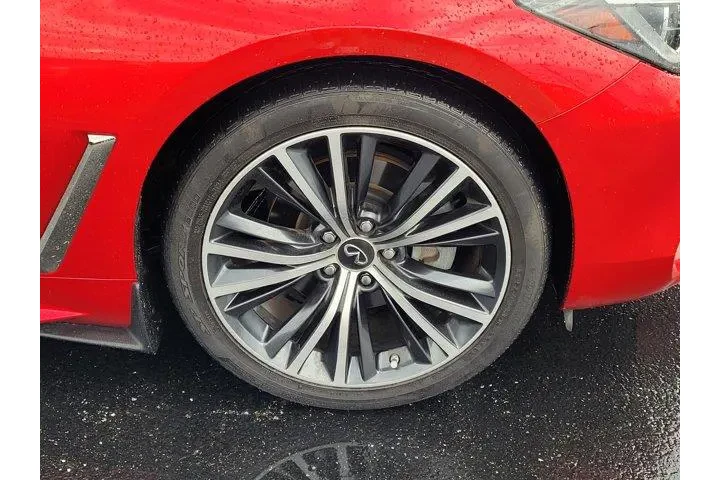 $31992 : INFINITI Q60 2021 AWD 3.0T L image 9