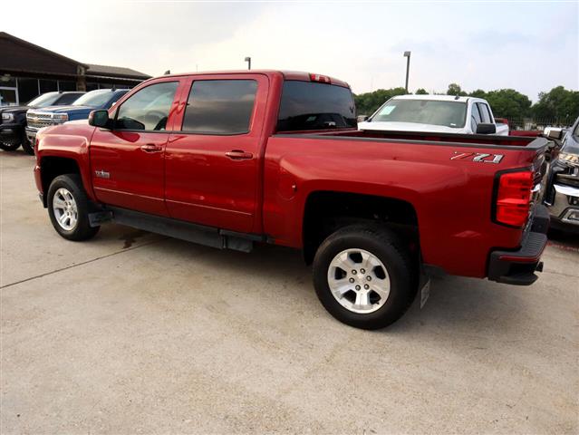 $31995 : 2018 Silverado 1500 LT Crew C image 2