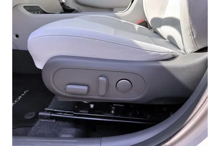 $22888 : Hyundai KONA 2024 SEL 4dr Cr image 10
