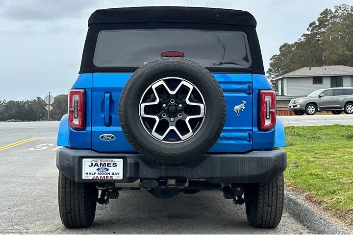 Ford Bronco 2021 4x4 Outer B image 4