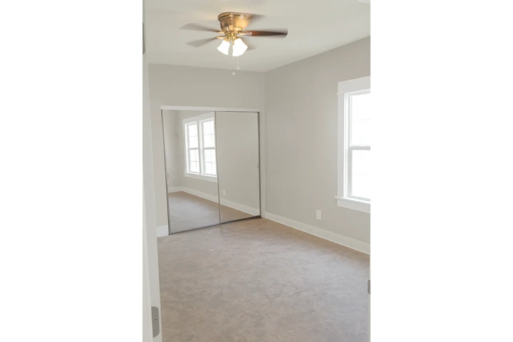 $3975 : 3BR 2BA + 3-4 Parking MLK/Main image 5