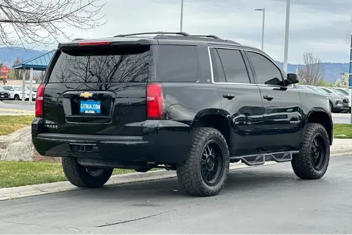 $25995 : Chevrolet Tahoe 2018 4x4 LT image 2