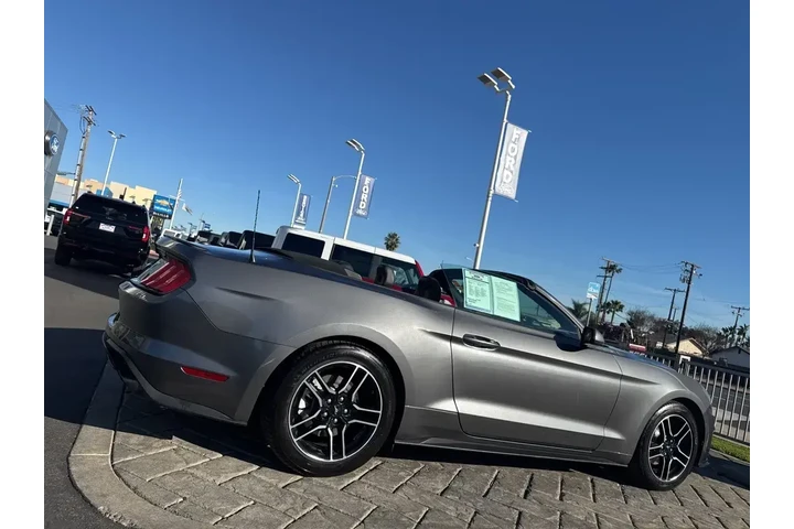 $19977 : Ford Mustang 2021 EcoBoost P image 8