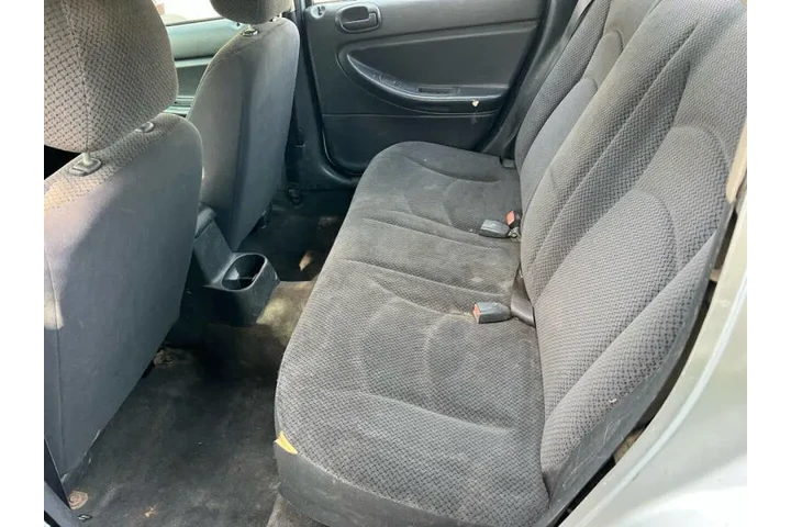 $1600 : 2004 Stratus SE image 6
