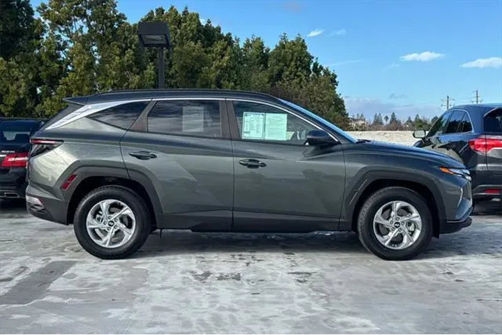 $20591 : Hyundai TUCSON 2022 AWD SEL image 2