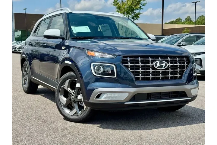 $23787 : Hyundai VENUE 2025 Limited 4 image 1