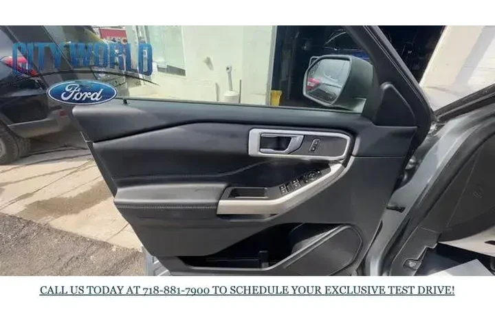 $29889 : Ford Explorer 2022 AWD XLT 4 image 6