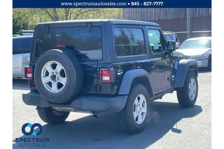 $18999 : Jeep Wrangler 2018 4x4 Sport image 6