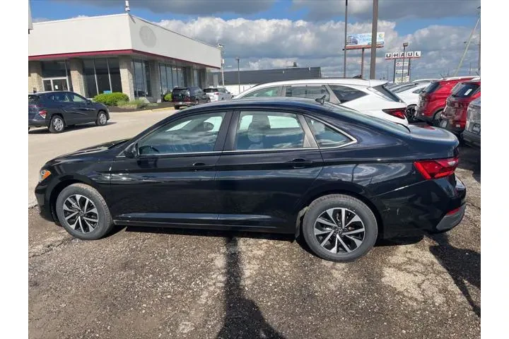 $18977 : Volkswagen Jetta 2023 S 4dr image 7