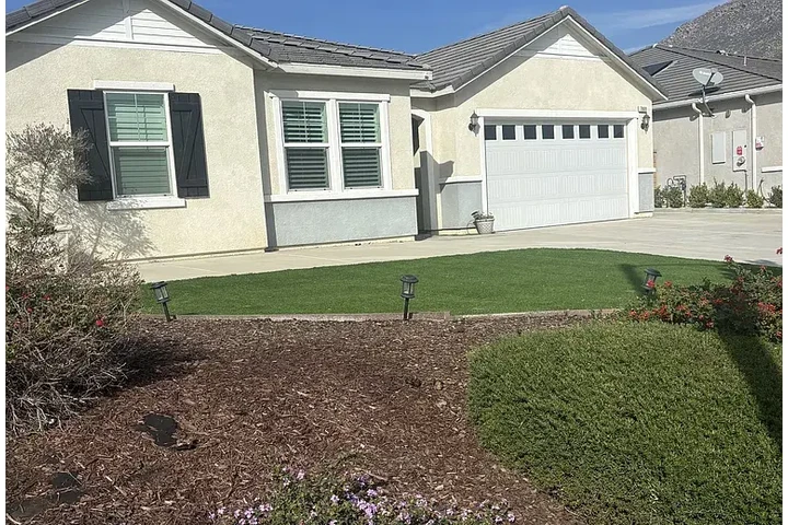 $2000 : HOME FOR RENT IN RIVERSIDE CA image 3