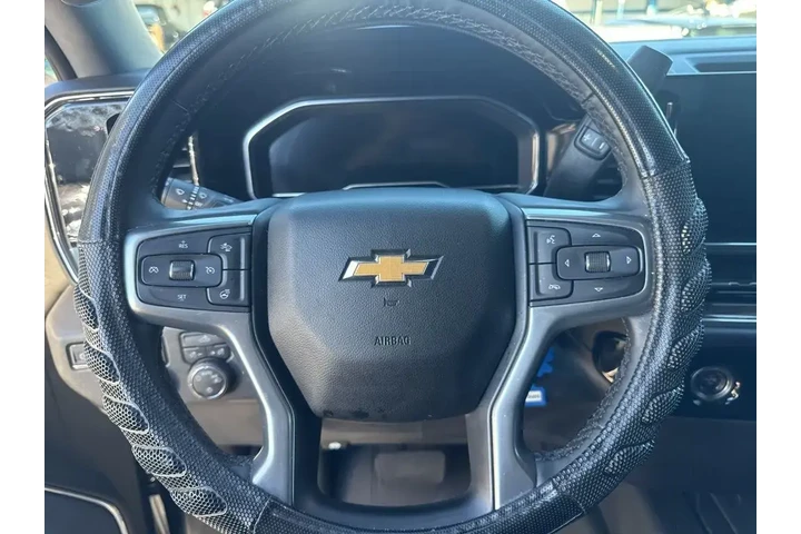 $33750 : Chevrolet Silverado 1500 202 image 10