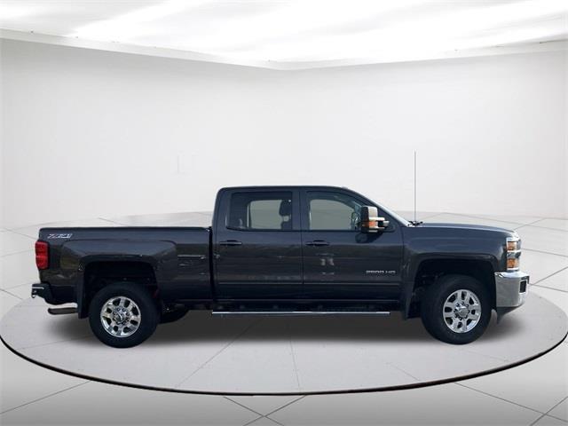 $24500 : Pre-Owned 2015 Silverado 2500 image 2