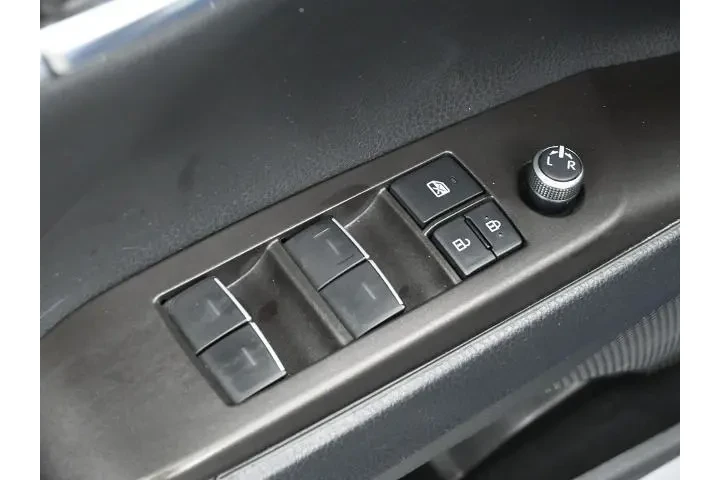 $30900 : Toyota Camry 2023 XSE 4dr Se image 9