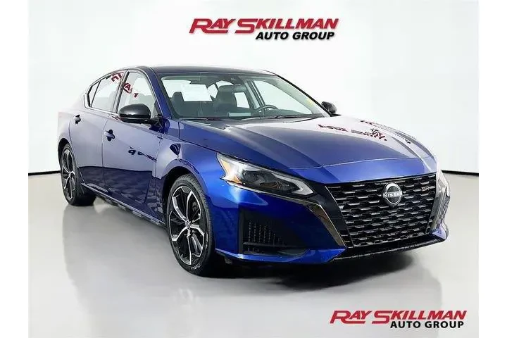 $21975 : Nissan Altima 2024 2.5 SR 4d image 1
