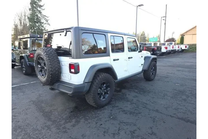 $26499 : Jeep Wrangler Unlimited 2020 image 5